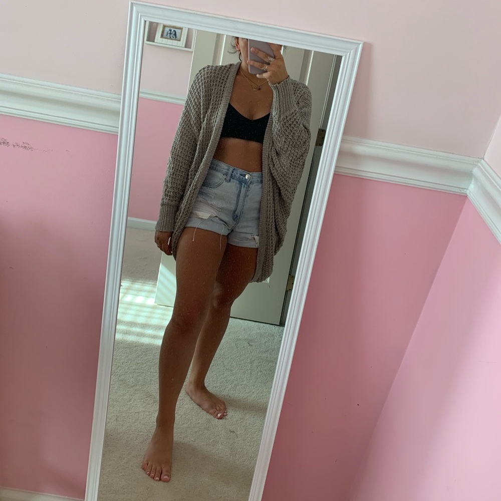 Grey cardigan